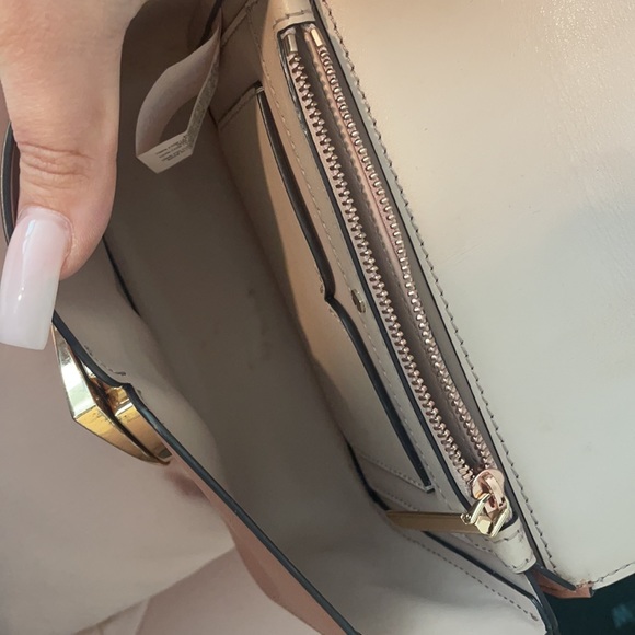 Kate Spade Mini Purse - Picture 4 of 8